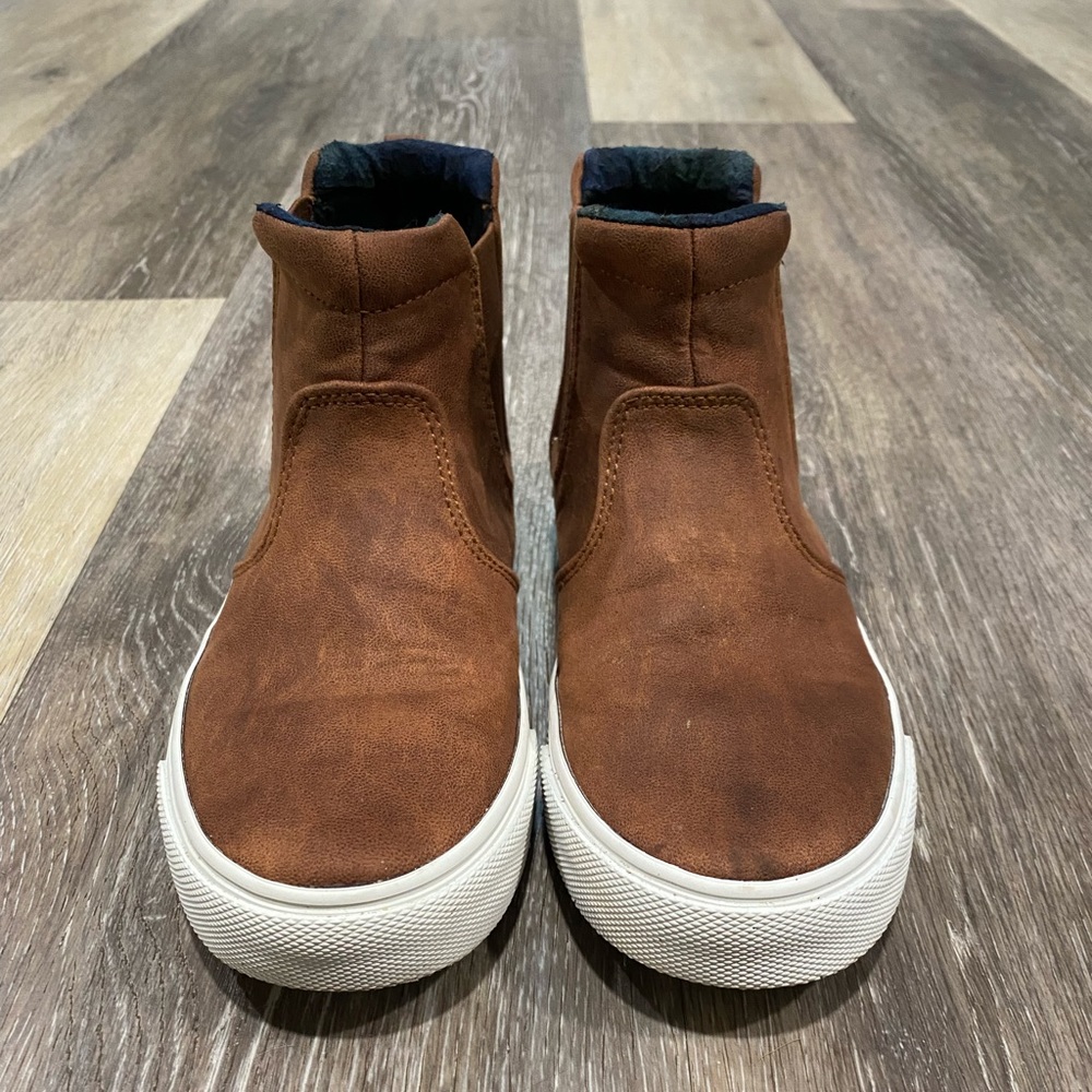 Old Navy Boys Boots size 3